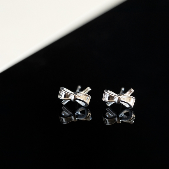 Silver Bow Studs - Picture 3 of 6